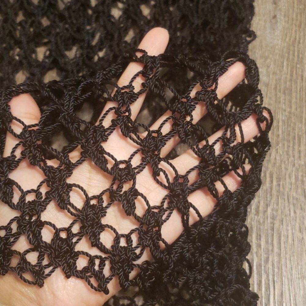 Fish net top - Picture 3 of 4